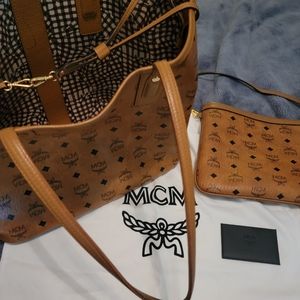 Authentic MCM Liz reversible tote bag